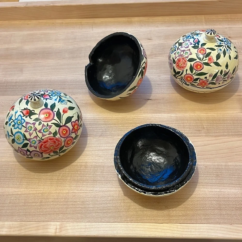 NWT Decoration box Komati Crème